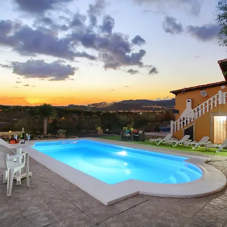 Private Heated Pool Apartament *