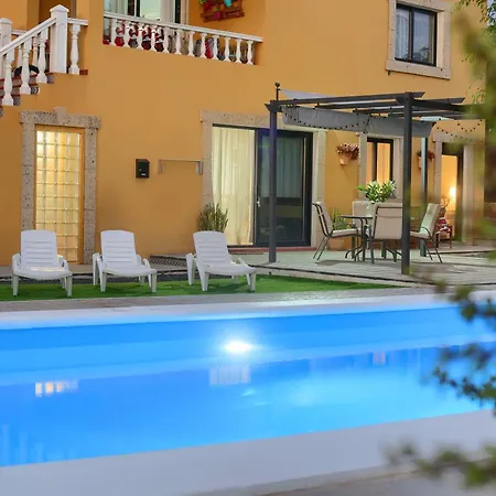 Apartman Private Heated Pool *
