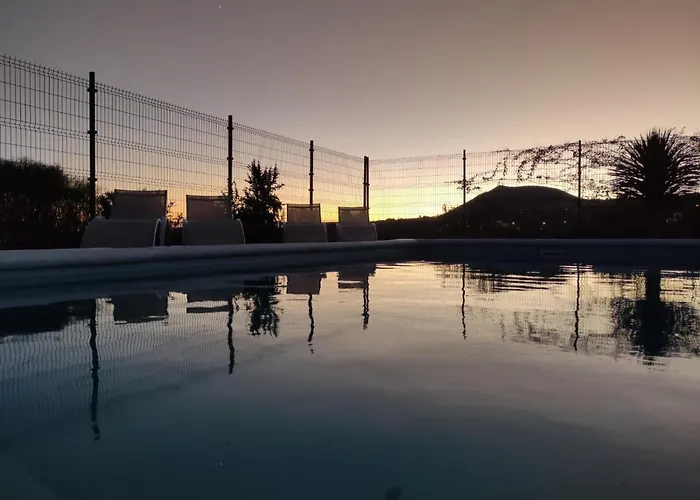 Apartman Private Heated Pool