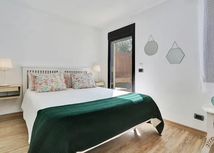 Apartman Private Heated Pool *