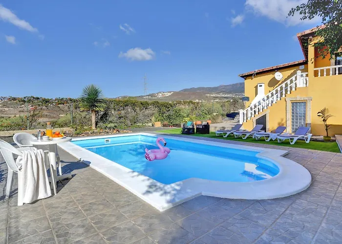 Private Heated Pool شقة